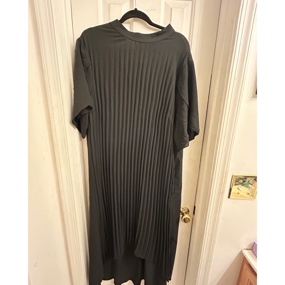 Black Pleated Midi Dress